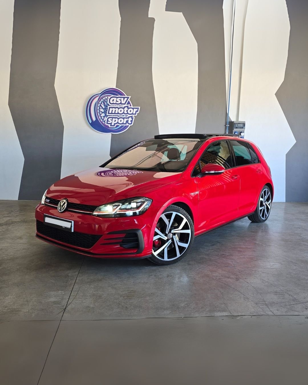 Nuestro cliente Adrian